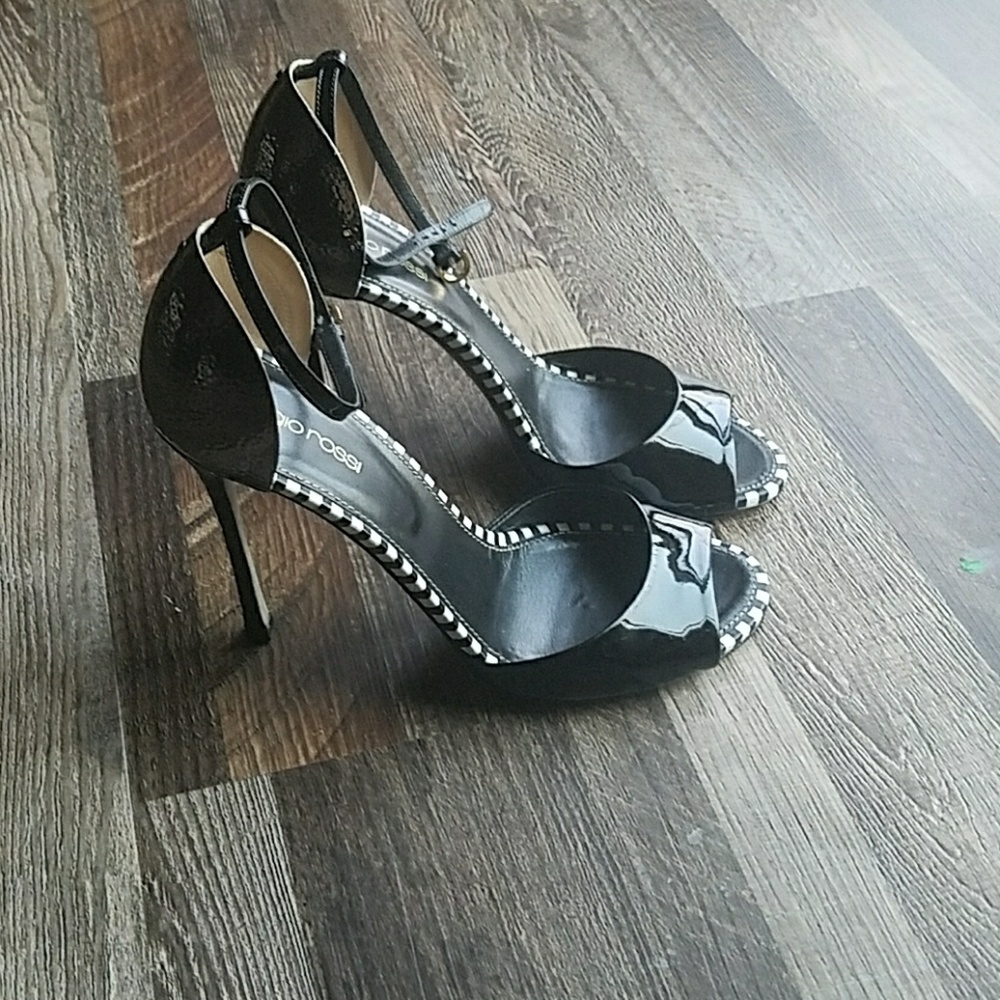 Sergio Rossi ankle strap/peep toe pumps